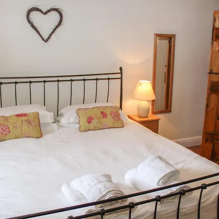 Vakantiehuis Plosh House *