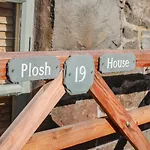 Plosh House Prázdninový dům